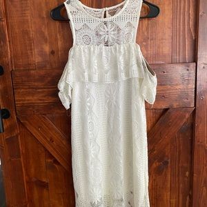 Francesca’s white dress.